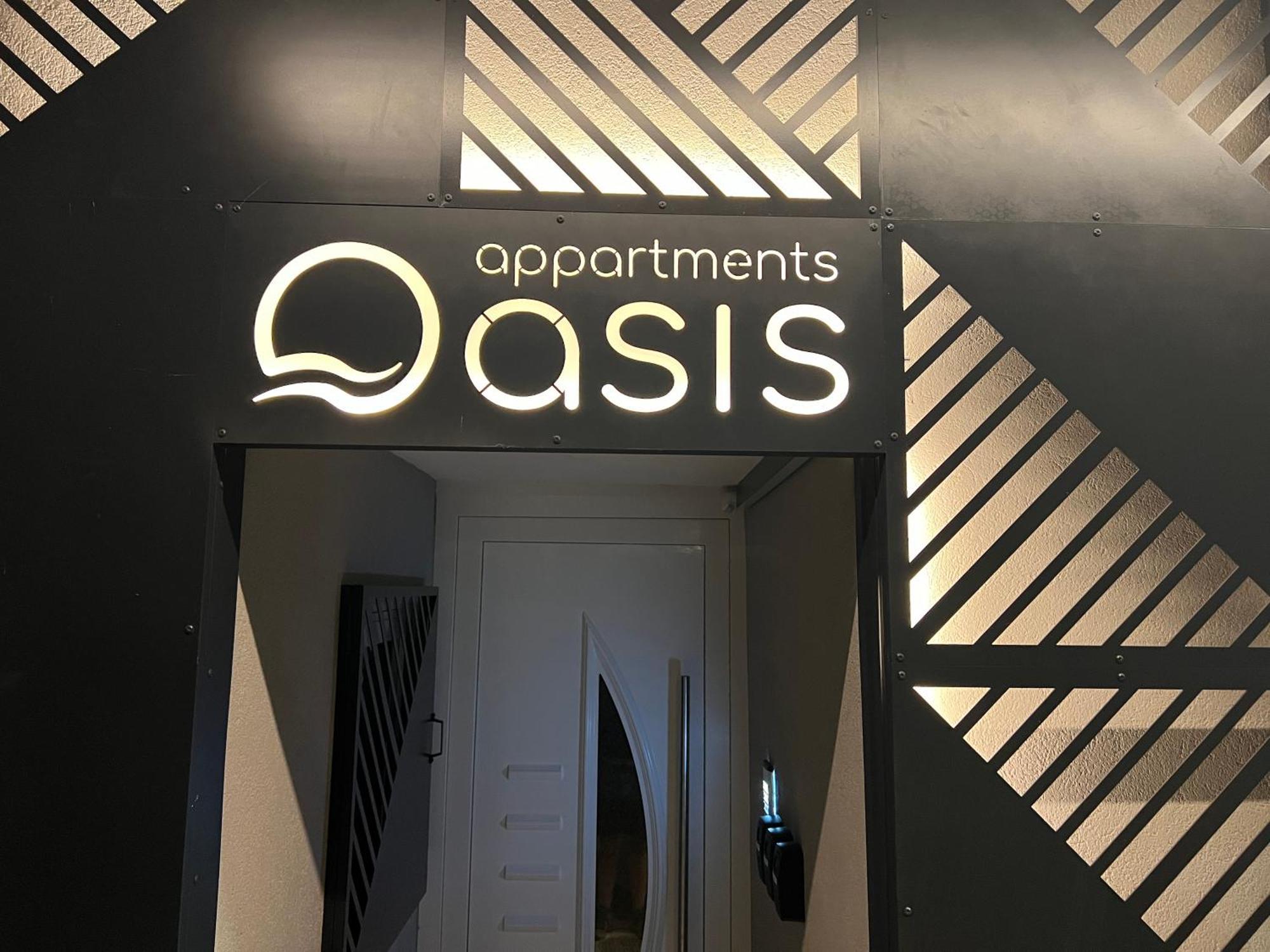 Apartment Oasis 1 By Gg *