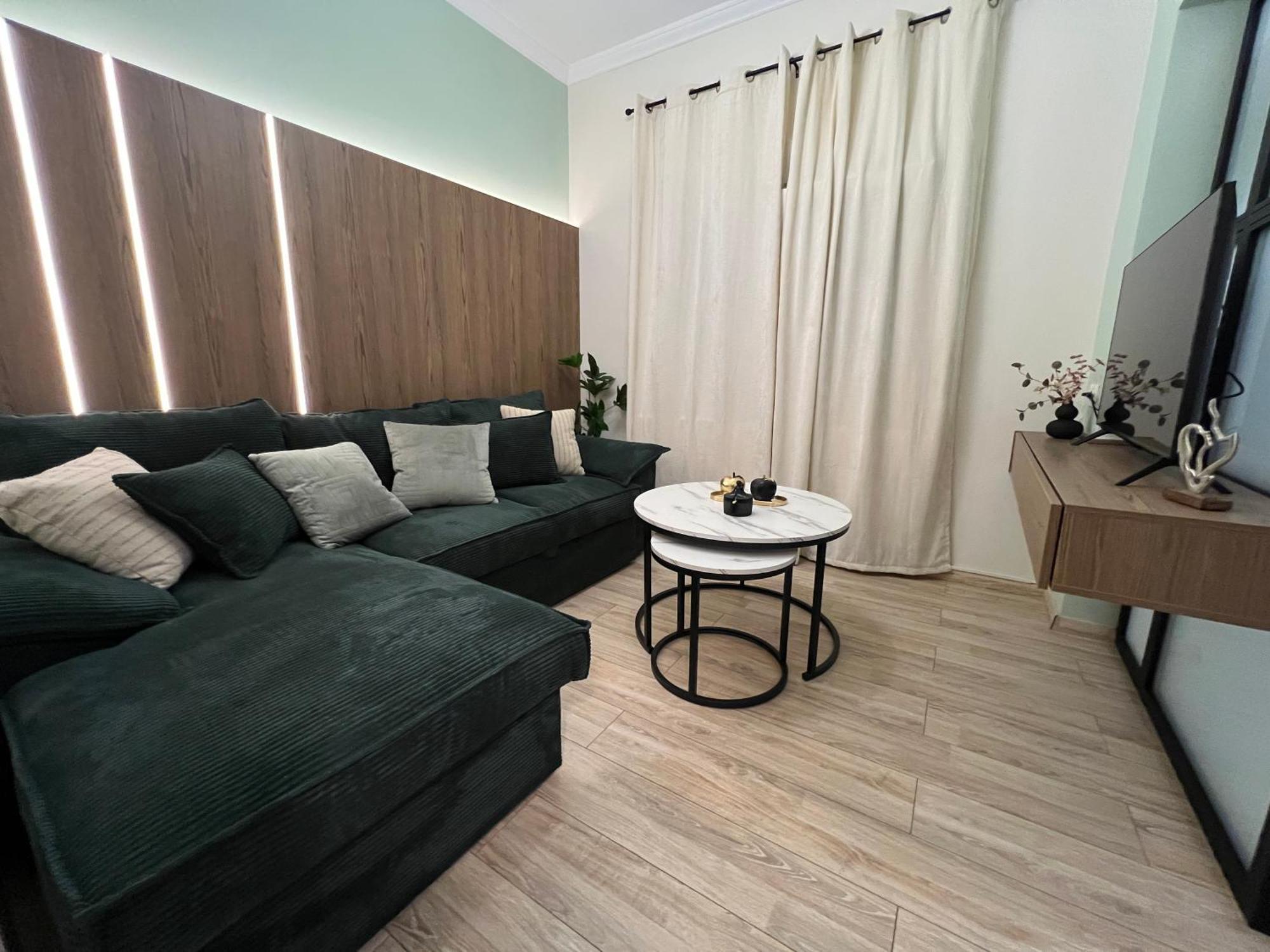 Oasis 1 By Gg Apartment *