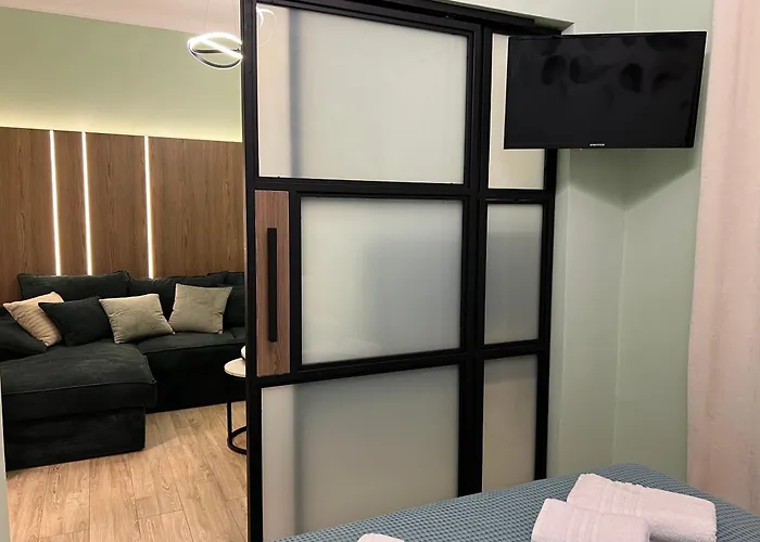 Oasis Apartment 1 By Gg